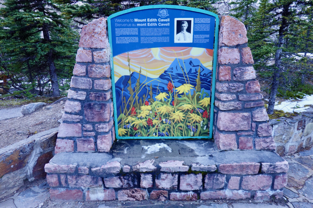 mount edith cavell glacier